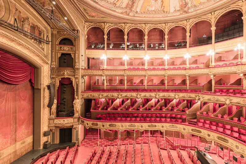 Bourlaschouwburg