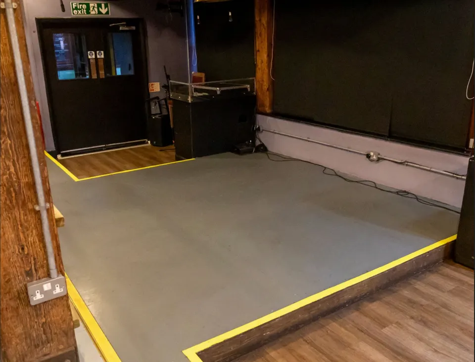 Dingwalls 2